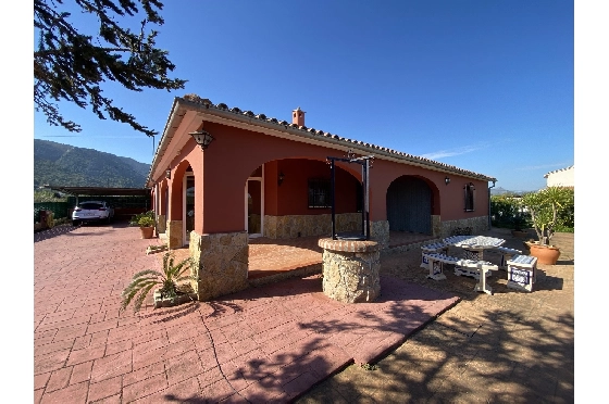 Finca in Pedreguer(Campo) zu verkaufen, Espace de vie 150 m², Baujahr 1980, Zustand gepflegt, Klimaanlage, Terrain 700 m², 4 Chambres &agrave; coucher, 2 Badezimmer, Pool, ref.: GC-0322-6