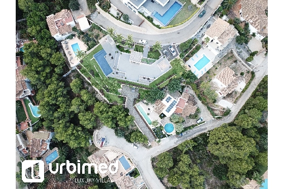 Villa in Denia zu verkaufen, Espace de vie 734 m², Klimaanlage, Terrain 2 m², 5 Chambres &agrave; coucher, 7 Badezimmer, Pool, ref.: UM-UV-IPANEMA-8