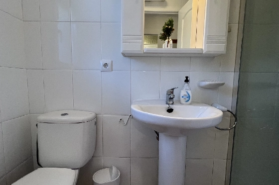 Reihenhaus in Denia(Las Marinas) zur Ferienvermietung, Espace de vie 98 m², Baujahr 2001, Zustand gepflegt, + KLIMA, Klimaanlage, 2 Chambres &agrave; coucher, 2 Badezimmer, Pool, ref.: T-0222-14