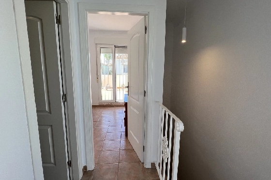 Reihenhaus in Denia(Las Marinas) zur Ferienvermietung, Espace de vie 98 m², Baujahr 2001, Zustand gepflegt, + KLIMA, Klimaanlage, 2 Chambres &agrave; coucher, 2 Badezimmer, Pool, ref.: T-0222-16