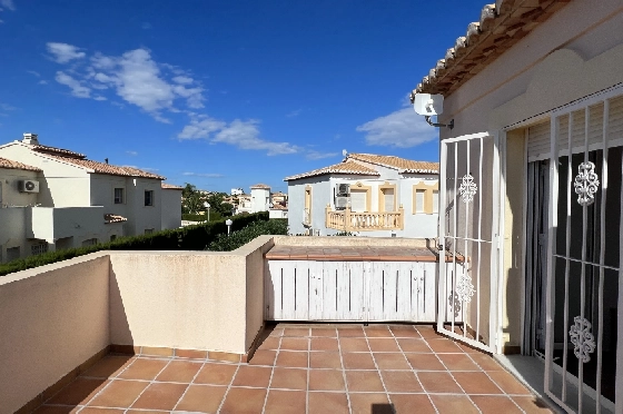 Reihenhaus in Denia(Las Marinas) zur Ferienvermietung, Espace de vie 98 m², Baujahr 2001, Zustand gepflegt, + KLIMA, Klimaanlage, 2 Chambres &agrave; coucher, 2 Badezimmer, Pool, ref.: T-0222-22