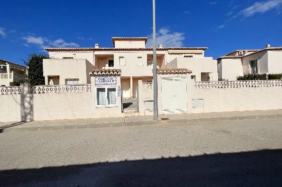Reihenhaus in Denia(Las Marinas) zur Ferienvermietung, Espace de vie 98 m², Baujahr 2001, Zustand gepflegt, + KLIMA, Klimaanlage, 2 Chambres &agrave; coucher, 2 Badezimmer, Pool, ref.: T-0222-27