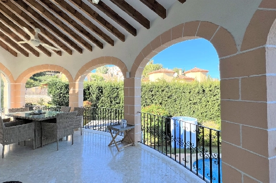 Villa in Denia(Montgo) zur Ferienvermietung, Espace de vie 220 m², Baujahr 1997, Zustand gepflegt, + Zentralheizung, Klimaanlage, Terrain 915 m², 3 Chambres &agrave; coucher, 3 Badezimmer, Pool, ref.: T-0422-12