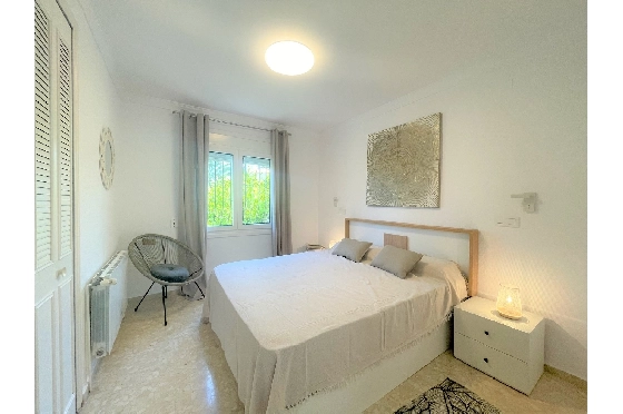 Villa in Denia(Montgo) zur Ferienvermietung, Espace de vie 220 m², Baujahr 1997, Zustand gepflegt, + Zentralheizung, Klimaanlage, Terrain 915 m², 3 Chambres &agrave; coucher, 3 Badezimmer, Pool, ref.: T-0422-17