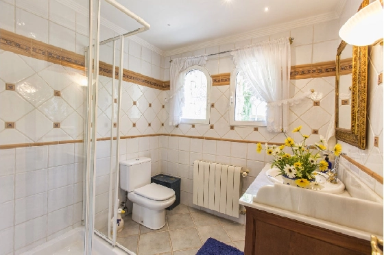Villa in Benissa zu verkaufen, Espace de vie 700 m², Baujahr 1975, + Zentralheizung, Klimaanlage, Terrain 7096 m², 7 Chambres &agrave; coucher, 4 Badezimmer, Pool, ref.: BI-BE.H-861-11