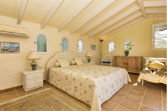 Villa in Benissa zu verkaufen, Espace de vie 700 m², Baujahr 1975, + Zentralheizung, Klimaanlage, Terrain 7096 m², 7 Chambres &agrave; coucher, 4 Badezimmer, Pool, ref.: BI-BE.H-861-31