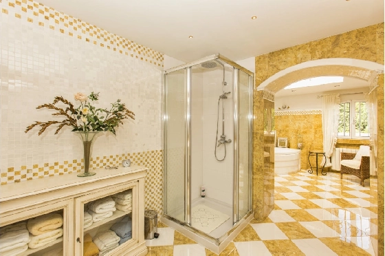 Villa in Benissa zu verkaufen, Espace de vie 700 m², Baujahr 1975, + Zentralheizung, Klimaanlage, Terrain 7096 m², 7 Chambres &agrave; coucher, 4 Badezimmer, Pool, ref.: BI-BE.H-861-34