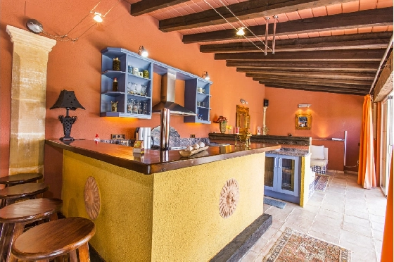 Villa in Benissa zu verkaufen, Espace de vie 700 m², Baujahr 1975, + Zentralheizung, Klimaanlage, Terrain 7096 m², 7 Chambres &agrave; coucher, 4 Badezimmer, Pool, ref.: BI-BE.H-861-47