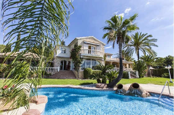 Villa in Benissa zu verkaufen, Espace de vie 700 m², Baujahr 1975, + Zentralheizung, Klimaanlage, Terrain 7096 m², 7 Chambres &agrave; coucher, 4 Badezimmer, Pool, ref.: BI-BE.H-861-50