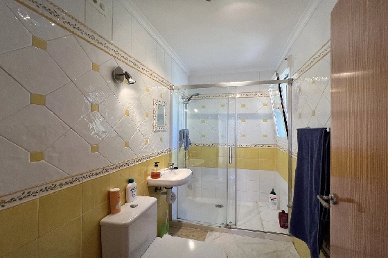 Villa in Pedreguer(Monte Solana) zu verkaufen, Espace de vie 239 m², Baujahr 2005, + KLIMA, Klimaanlage, Terrain 873 m², 3 Chambres &agrave; coucher, 3 Badezimmer, Pool, ref.: SB-2222-15