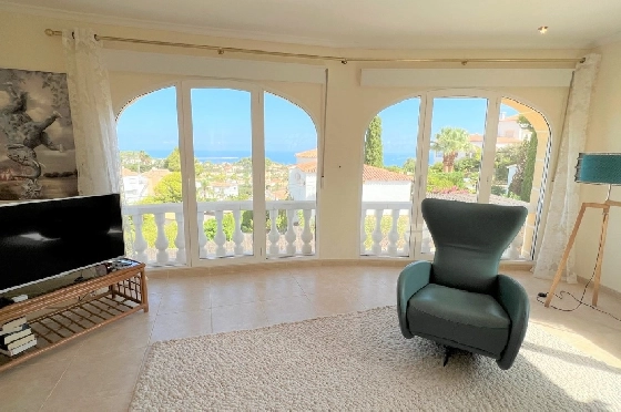 Villa in Denia(Les Galeretes) zur Ferienvermietung, Espace de vie 215 m², Baujahr 1980, Zustand gepflegt, + Zentralheizung, Klimaanlage, Terrain 800 m², 3 Chambres &agrave; coucher, 2 Badezimmer, Pool, ref.: T-0822-13