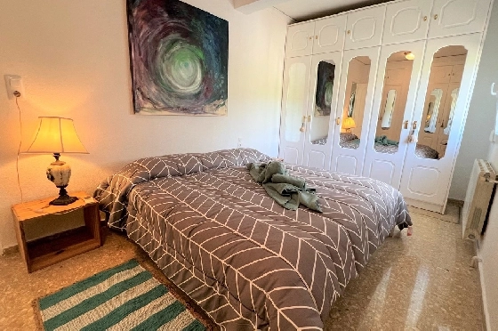 Villa in Denia(Les Galeretes) zur Ferienvermietung, Espace de vie 215 m², Baujahr 1980, Zustand gepflegt, + Zentralheizung, Klimaanlage, Terrain 800 m², 3 Chambres &agrave; coucher, 2 Badezimmer, Pool, ref.: T-0822-15
