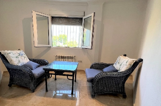 Villa in Denia(Les Galeretes) zur Ferienvermietung, Espace de vie 215 m², Baujahr 1980, Zustand gepflegt, + Zentralheizung, Klimaanlage, Terrain 800 m², 3 Chambres &agrave; coucher, 2 Badezimmer, Pool, ref.: T-0822-20