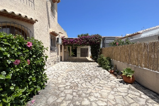 Villa in Els Poblets zur Ferienvermietung, Espace de vie 107 m², Baujahr 1998, Zustand gepflegt, + KLIMA, Klimaanlage, Terrain 400 m², 3 Chambres &agrave; coucher, 2 Badezimmer, Pool, ref.: T-0223-11