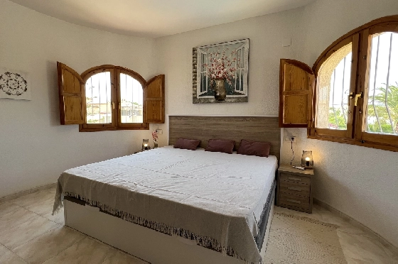 Villa in Els Poblets zur Ferienvermietung, Espace de vie 107 m², Baujahr 1998, Zustand gepflegt, + KLIMA, Klimaanlage, Terrain 400 m², 3 Chambres &agrave; coucher, 2 Badezimmer, Pool, ref.: T-0223-9