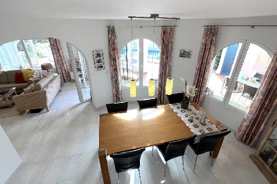 Villa in Javea zu verkaufen, Espace de vie 180 m², Baujahr 1991, Zustand gepflegt, + Zentralheizung, Klimaanlage, Terrain 1013 m², 3 Chambres &agrave; coucher, 2 Badezimmer, Pool, ref.: AS-4222-13