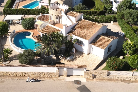 Villa in Javea zu verkaufen, Espace de vie 180 m², Baujahr 1991, Zustand gepflegt, + Zentralheizung, Klimaanlage, Terrain 1013 m², 3 Chambres &agrave; coucher, 2 Badezimmer, Pool, ref.: AS-4222-5