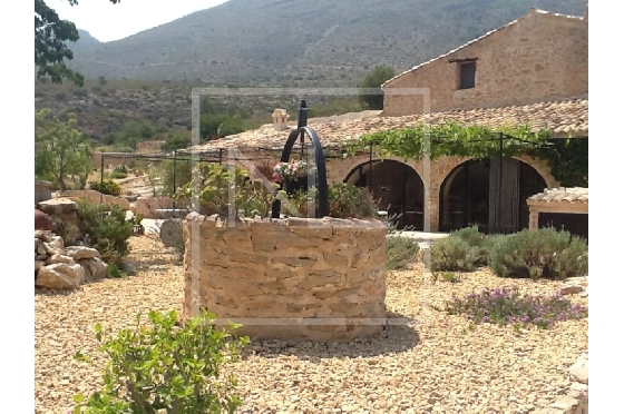 Villa in Benissa zu verkaufen, Espace de vie 600 m², Baujahr 1900, Klimaanlage, Terrain 25000 m², 8 Chambres &agrave; coucher, 9 Badezimmer, Pool, ref.: NL-NLD1401-10