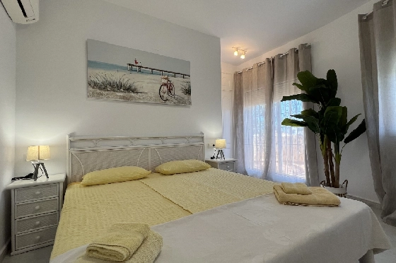 Villa in Els Poblets zur Ferienvermietung, Espace de vie 134 m², Baujahr 2001, Zustand gepflegt, + KLIMA, Klimaanlage, Terrain 413 m², 2 Chambres &agrave; coucher, 2 Badezimmer, Pool, ref.: T-0523-12