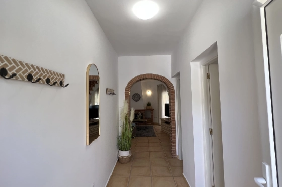 Villa in Els Poblets zur Ferienvermietung, Espace de vie 134 m², Baujahr 2001, Zustand gepflegt, + KLIMA, Klimaanlage, Terrain 413 m², 2 Chambres &agrave; coucher, 2 Badezimmer, Pool, ref.: T-0523-3