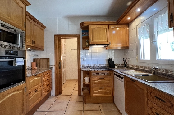 Villa in Els Poblets zur Ferienvermietung, Espace de vie 134 m², Baujahr 2001, Zustand gepflegt, + KLIMA, Klimaanlage, Terrain 413 m², 2 Chambres &agrave; coucher, 2 Badezimmer, Pool, ref.: T-0523-4
