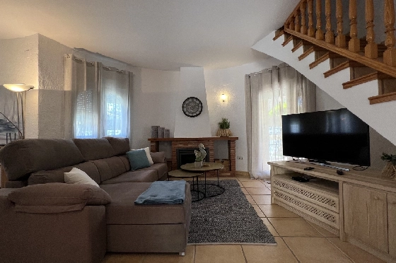 Villa in Els Poblets zur Ferienvermietung, Espace de vie 134 m², Baujahr 2001, Zustand gepflegt, + KLIMA, Klimaanlage, Terrain 413 m², 2 Chambres &agrave; coucher, 2 Badezimmer, Pool, ref.: T-0523-7