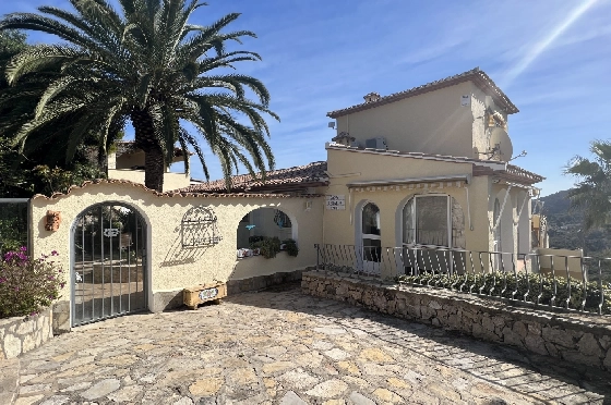 Villa in Pego-Monte Pego zu verkaufen, Espace de vie 250 m², Baujahr 2004, Zustand gepflegt, + Zentralheizung, Klimaanlage, Terrain 2600 m², 5 Chambres &agrave; coucher, 3 Badezimmer, Pool, ref.: SB-1823-11