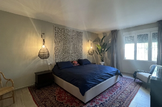 Villa in Pego-Monte Pego zu verkaufen, Espace de vie 250 m², Baujahr 2004, Zustand gepflegt, + Zentralheizung, Klimaanlage, Terrain 2600 m², 5 Chambres &agrave; coucher, 3 Badezimmer, Pool, ref.: SB-1823-9