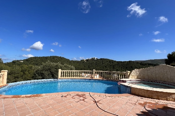 Villa in Javea zu verkaufen, Espace de vie 152 m², Baujahr 2009, + Fussbodenheizung, Klimaanlage, Terrain 1000 m², 3 Chambres &agrave; coucher, 3 Badezimmer, Pool, ref.: SB-1523-4