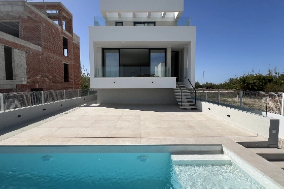 Villa in Oliva zu verkaufen, Espace de vie 173 m², Baujahr 2023, Zustand Erstbezug, + Fussbodenheizung, Klimaanlage, Terrain 350 m², 3 Chambres &agrave; coucher, 4 Badezimmer, Pool, ref.: AS-1623-13