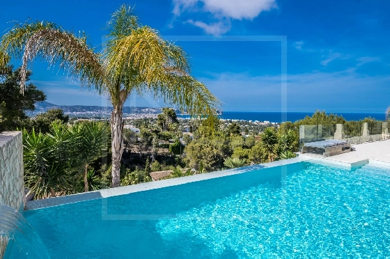 Villa in Javea zu verkaufen, Espace de vie 242 m², + Fussbodenheizung, Klimaanlage, Terrain 1138 m², 4 Chambres &agrave; coucher, 3 Badezimmer, Pool, ref.: NL-NLD1455-1