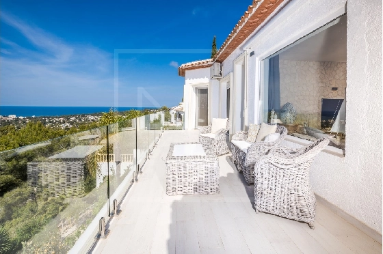 Villa in Javea zu verkaufen, Espace de vie 242 m², + Fussbodenheizung, Klimaanlage, Terrain 1138 m², 4 Chambres &agrave; coucher, 3 Badezimmer, Pool, ref.: NL-NLD1455-19