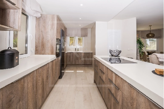 Villa in Javea zu verkaufen, Espace de vie 242 m², + Fussbodenheizung, Klimaanlage, Terrain 1138 m², 4 Chambres &agrave; coucher, 3 Badezimmer, Pool, ref.: NL-NLD1455-20