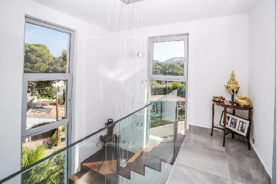 Villa in Moraira(Pla del Mar) zu verkaufen, Espace de vie 283 m², Baujahr 1975, Klimaanlage, Terrain 840 m², 4 Chambres &agrave; coucher, 4 Badezimmer, Pool, ref.: NL-NLD1475-16