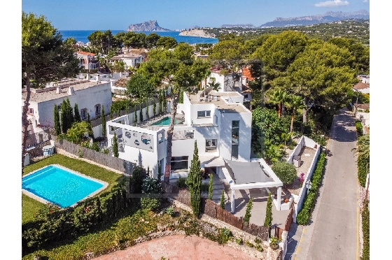 Villa in Moraira(Pla del Mar) zu verkaufen, Espace de vie 283 m², Baujahr 1975, Klimaanlage, Terrain 840 m², 4 Chambres &agrave; coucher, 4 Badezimmer, Pool, ref.: NL-NLD1475-2