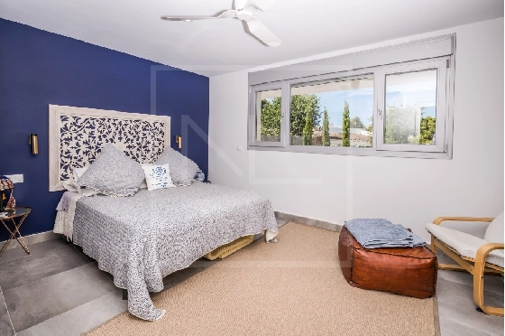 Villa in Moraira(Pla del Mar) zu verkaufen, Espace de vie 283 m², Baujahr 1975, Klimaanlage, Terrain 840 m², 4 Chambres &agrave; coucher, 4 Badezimmer, Pool, ref.: NL-NLD1475-24