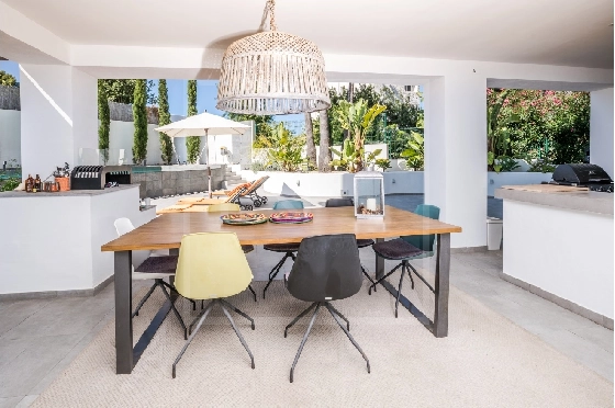 Villa in Moraira(Pla del Mar) zu verkaufen, Espace de vie 283 m², Baujahr 1975, Klimaanlage, Terrain 840 m², 4 Chambres &agrave; coucher, 4 Badezimmer, Pool, ref.: NL-NLD1475-32