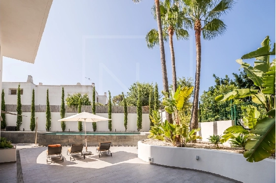 Villa in Moraira(Pla del Mar) zu verkaufen, Espace de vie 283 m², Baujahr 1975, Klimaanlage, Terrain 840 m², 4 Chambres &agrave; coucher, 4 Badezimmer, Pool, ref.: NL-NLD1475-34