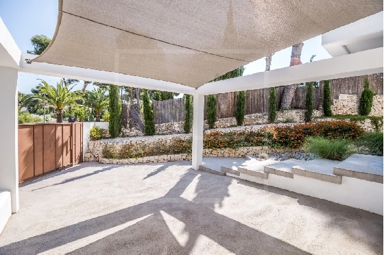 Villa in Moraira(Pla del Mar) zu verkaufen, Espace de vie 283 m², Baujahr 1975, Klimaanlage, Terrain 840 m², 4 Chambres &agrave; coucher, 4 Badezimmer, Pool, ref.: NL-NLD1475-35