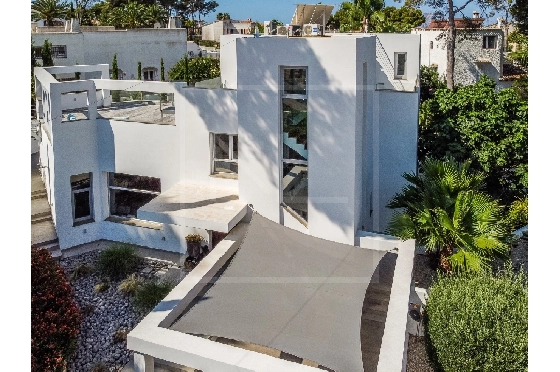 Villa in Moraira(Pla del Mar) zu verkaufen, Espace de vie 283 m², Baujahr 1975, Klimaanlage, Terrain 840 m², 4 Chambres &agrave; coucher, 4 Badezimmer, Pool, ref.: NL-NLD1475-39