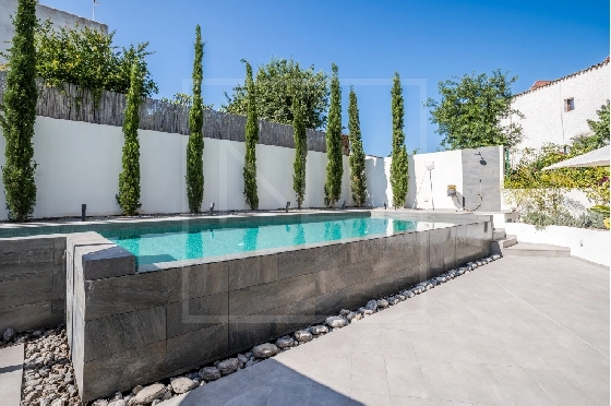 Villa in Moraira(Pla del Mar) zu verkaufen, Espace de vie 283 m², Baujahr 1975, Klimaanlage, Terrain 840 m², 4 Chambres &agrave; coucher, 4 Badezimmer, Pool, ref.: NL-NLD1475-4