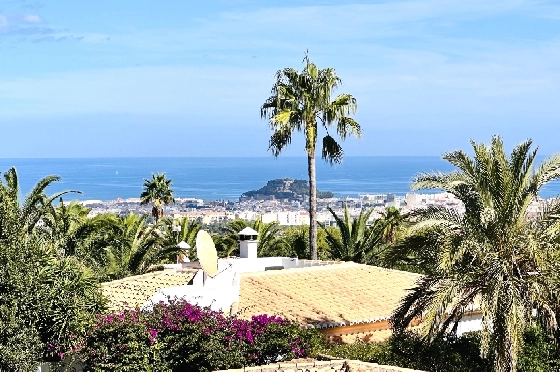 Villa in Denia(Marquesa 6) zu verkaufen, Espace de vie 227 m², Baujahr 1995, Zustand modernisiert, + Zentralheizung, Klimaanlage, Terrain 913 m², 3 Chambres &agrave; coucher, 2 Badezimmer, Pool, ref.: AS-2423-2