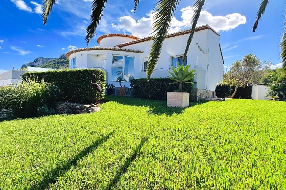 Villa in Denia(Marquesa 6) zu verkaufen, Espace de vie 227 m², Baujahr 1995, Zustand modernisiert, + Zentralheizung, Klimaanlage, Terrain 913 m², 3 Chambres &agrave; coucher, 2 Badezimmer, Pool, ref.: AS-2423-59