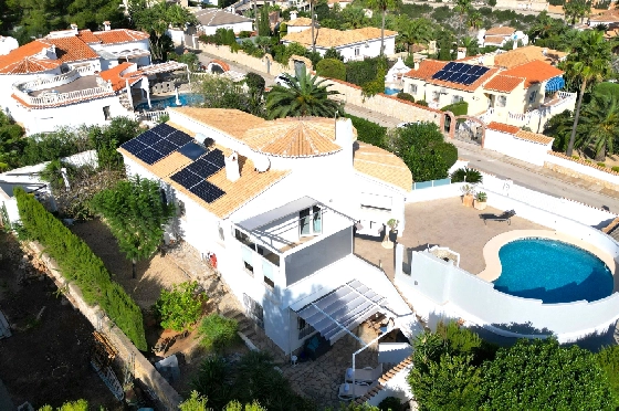 Villa in Denia(Marquesa 6) zu verkaufen, Espace de vie 227 m², Baujahr 1995, Zustand modernisiert, + Zentralheizung, Klimaanlage, Terrain 913 m², 3 Chambres &agrave; coucher, 2 Badezimmer, Pool, ref.: AS-2423-6