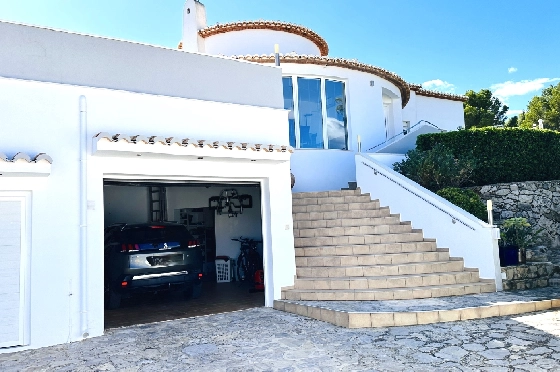 Villa in Denia(Marquesa 6) zu verkaufen, Espace de vie 227 m², Baujahr 1995, Zustand modernisiert, + Zentralheizung, Klimaanlage, Terrain 913 m², 3 Chambres &agrave; coucher, 2 Badezimmer, Pool, ref.: AS-2423-67