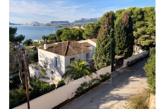 Villa in Moraira zu verkaufen, Espace de vie 357 m², Klimaanlage, Terrain 804 m², 4 Chambres &agrave; coucher, 4 Badezimmer, Pool, ref.: NL-NL1426-1
