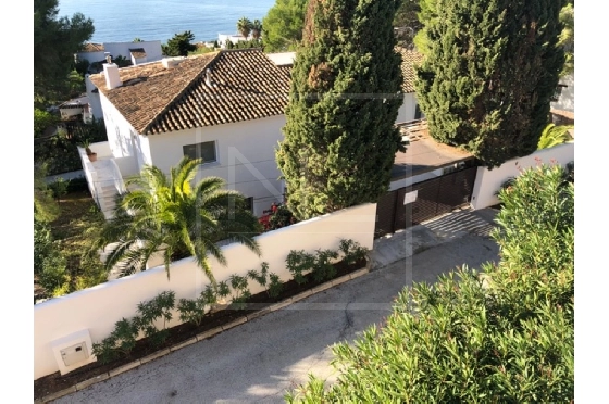Villa in Moraira zu verkaufen, Espace de vie 357 m², Klimaanlage, Terrain 804 m², 4 Chambres &agrave; coucher, 4 Badezimmer, Pool, ref.: NL-NL1426-20