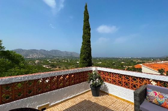 Villa in Benidoleig zur Ferienvermietung, Espace de vie 180 m², Baujahr 1989, + KLIMA, Klimaanlage, Terrain 653 m², 3 Chambres &agrave; coucher, 2 Badezimmer, Pool, ref.: T-0923-15
