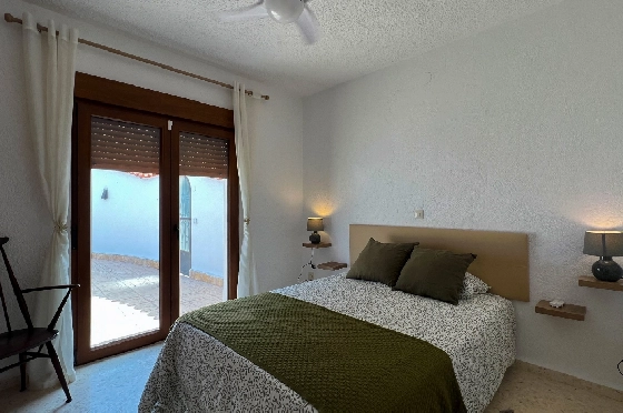 Villa in Benidoleig zur Ferienvermietung, Espace de vie 180 m², Baujahr 1989, + KLIMA, Klimaanlage, Terrain 653 m², 3 Chambres &agrave; coucher, 2 Badezimmer, Pool, ref.: T-0923-9