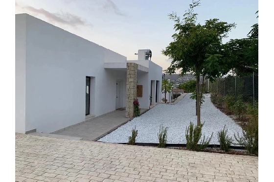 Villa in Javea zu verkaufen, Espace de vie 246 m², Klimaanlage, 5 Chambres &agrave; coucher, 4 Badezimmer, Pool, ref.: BS-5060525-26